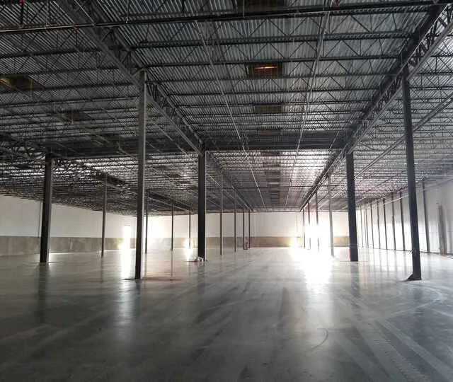 White Foil JM rigid insulation at data center