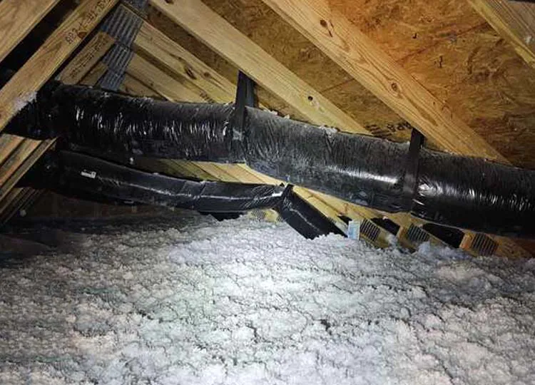 Attic fiberglass blown insulation