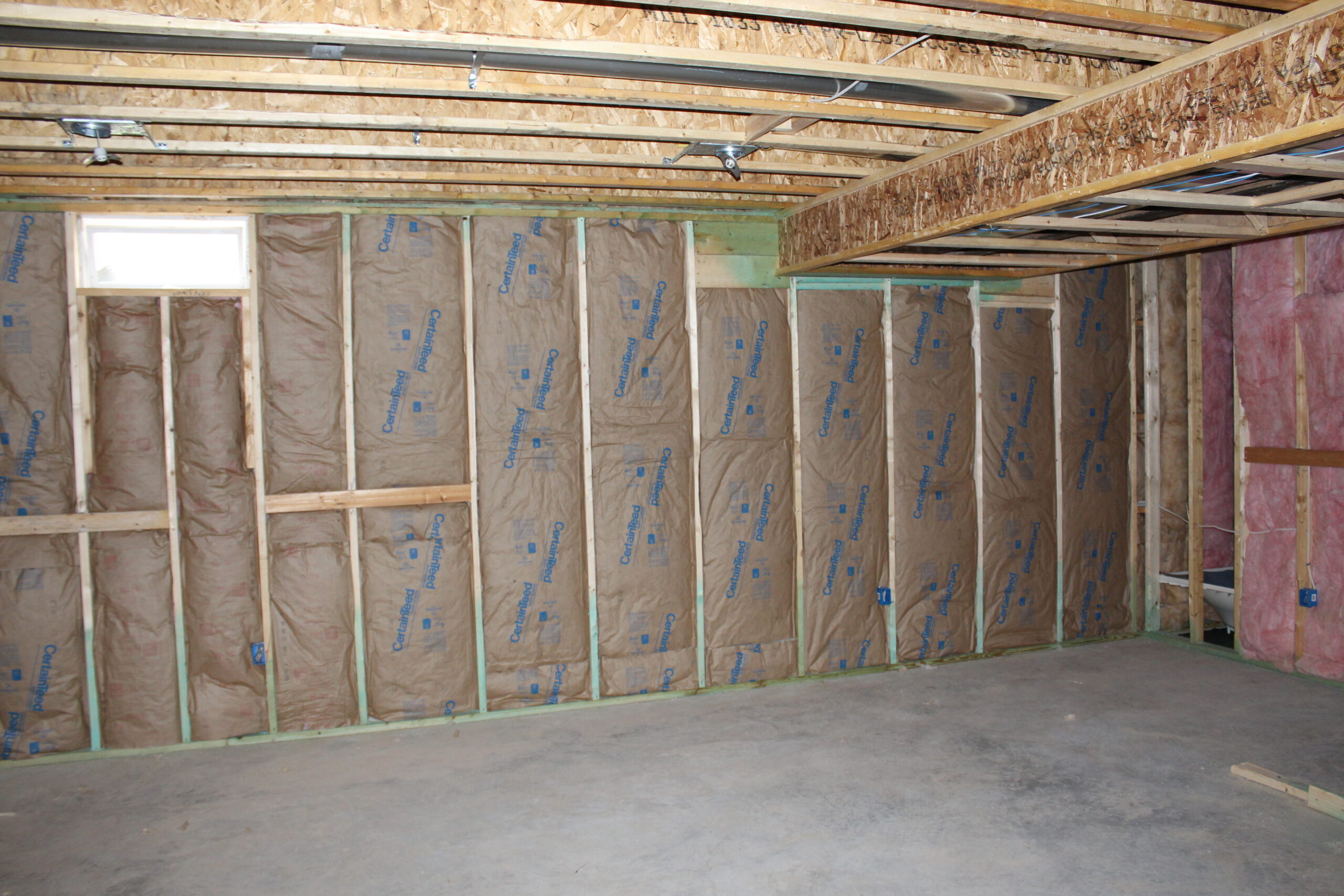 Fiberglass Insulation Installation for Thermal Comfort | Southland ...